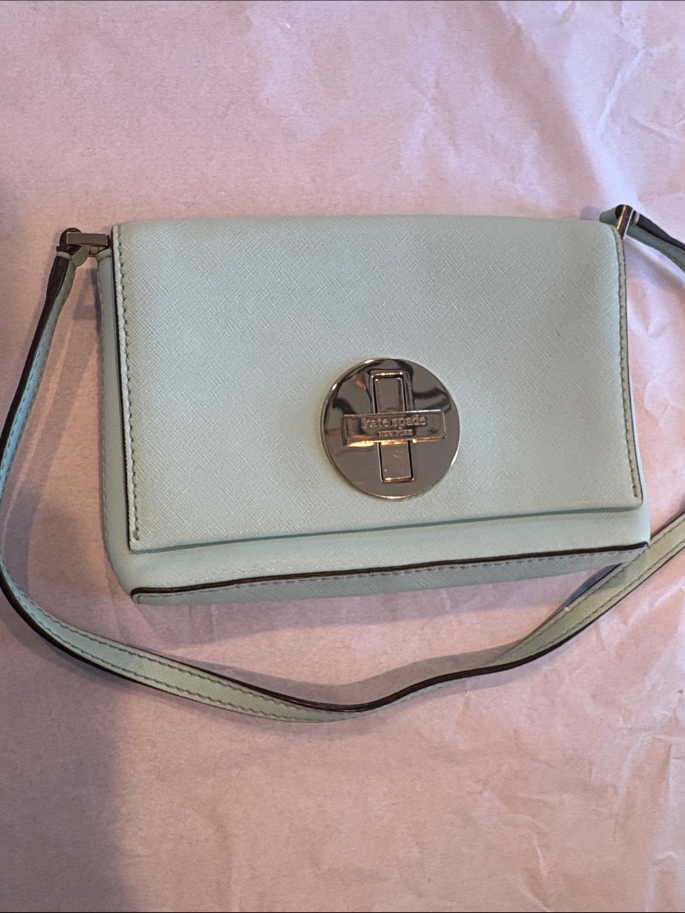 Kate Spade Newbury Lane Sally Crossbody Silver Tone Turn-Lock Closure